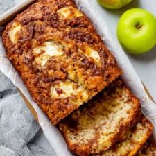 Homemade Apple Cinnamon Bread Recipe